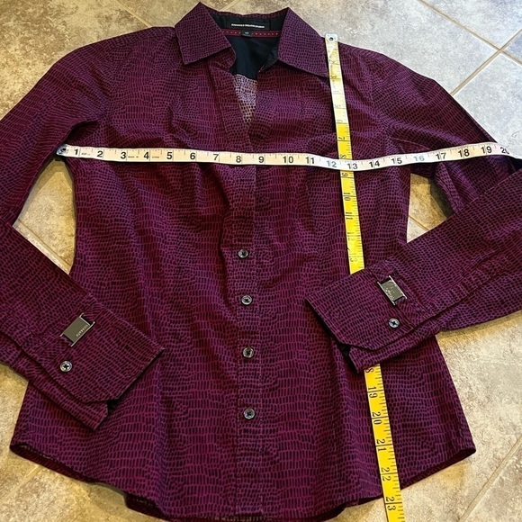 Express button down animal print long sleeve collared pink purple dress shirt - Picture 4 of 7